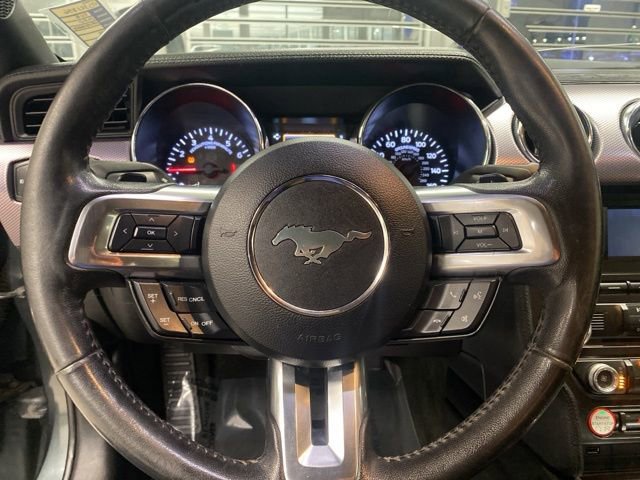 Used 2016 Ford Mustang Coupe image 12