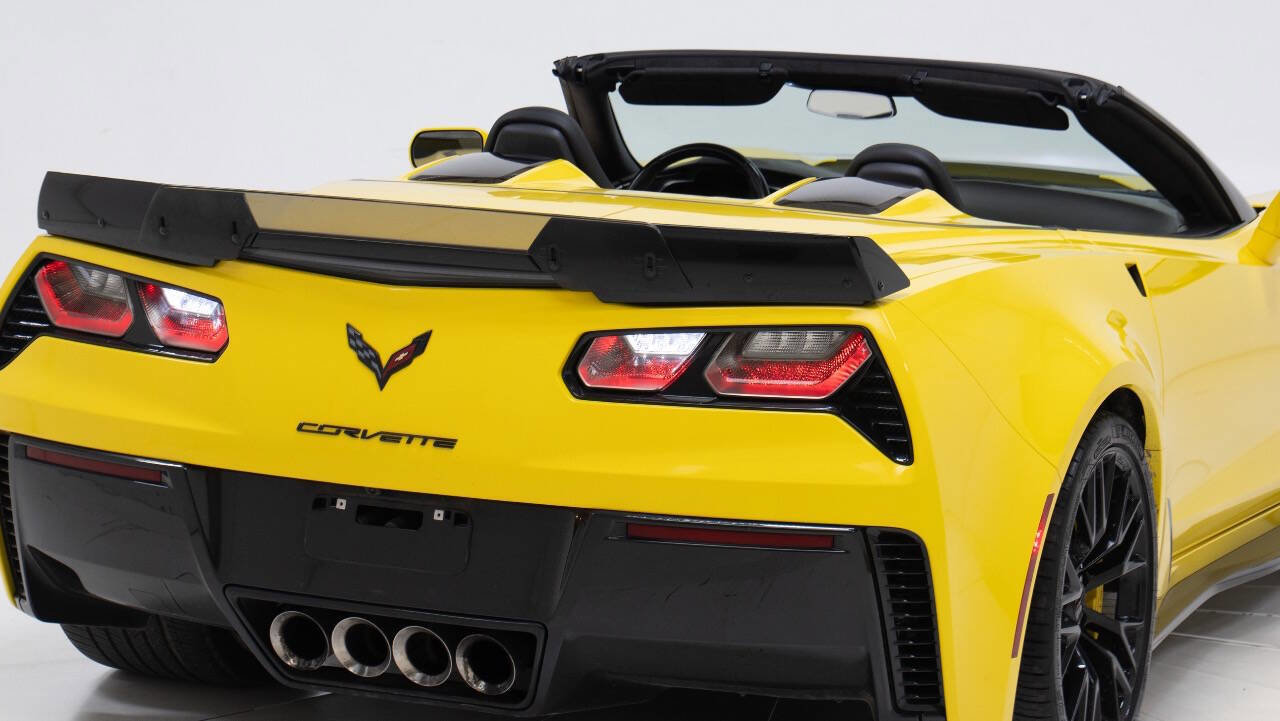 Used 2018 Chevrolet Corvette Z06 RWD image 21