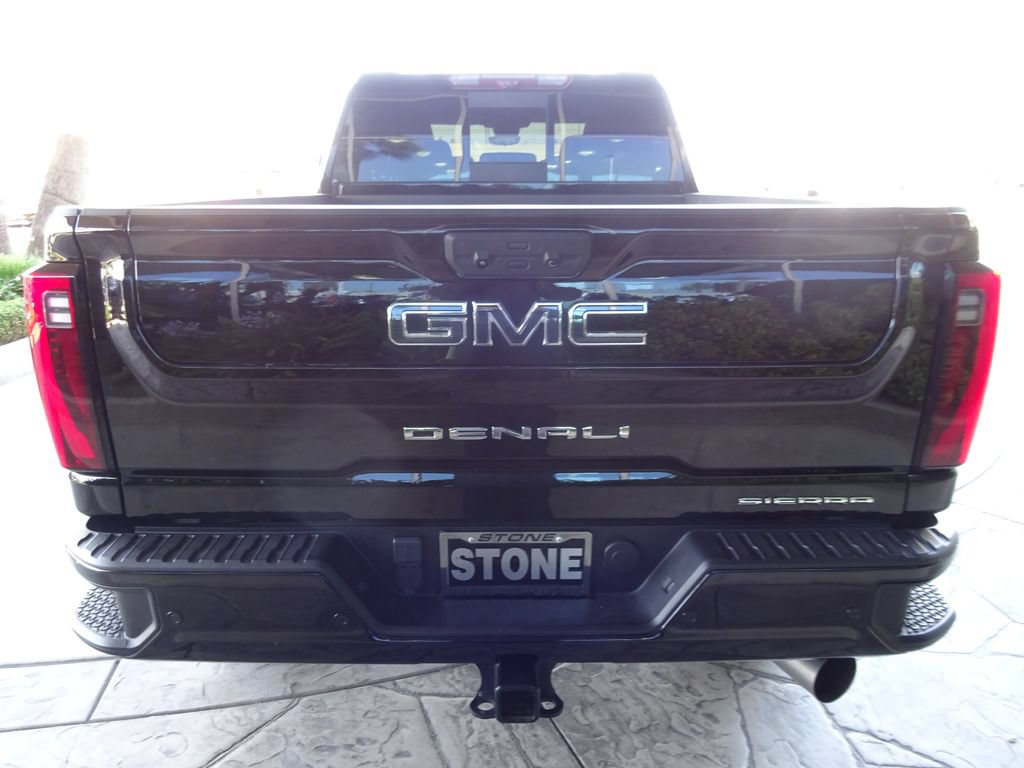 Certified 2025 GMC Sierra 2500 Denali Ultimate AWD/4WD image 7