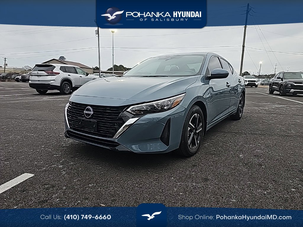 Used 2025 Nissan Sentra SV image 1