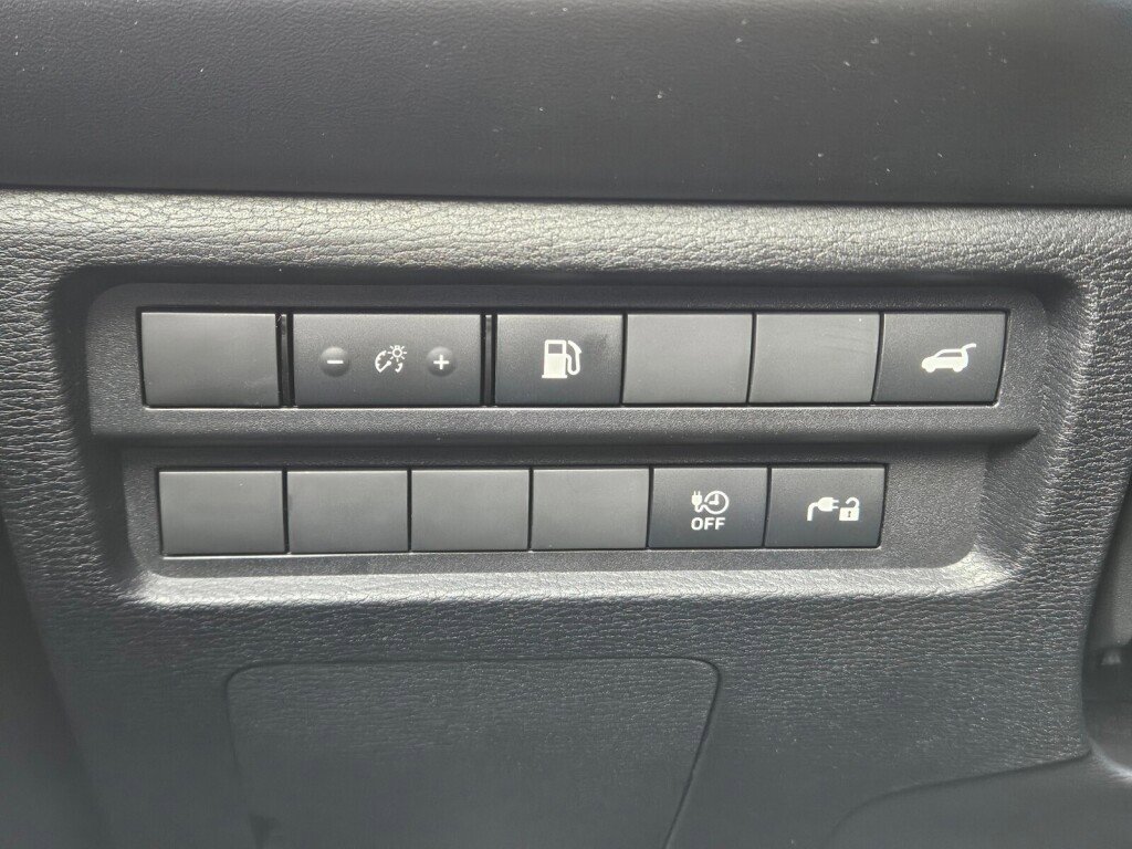 New 2025 Mitsubishi Outlander SE image 22