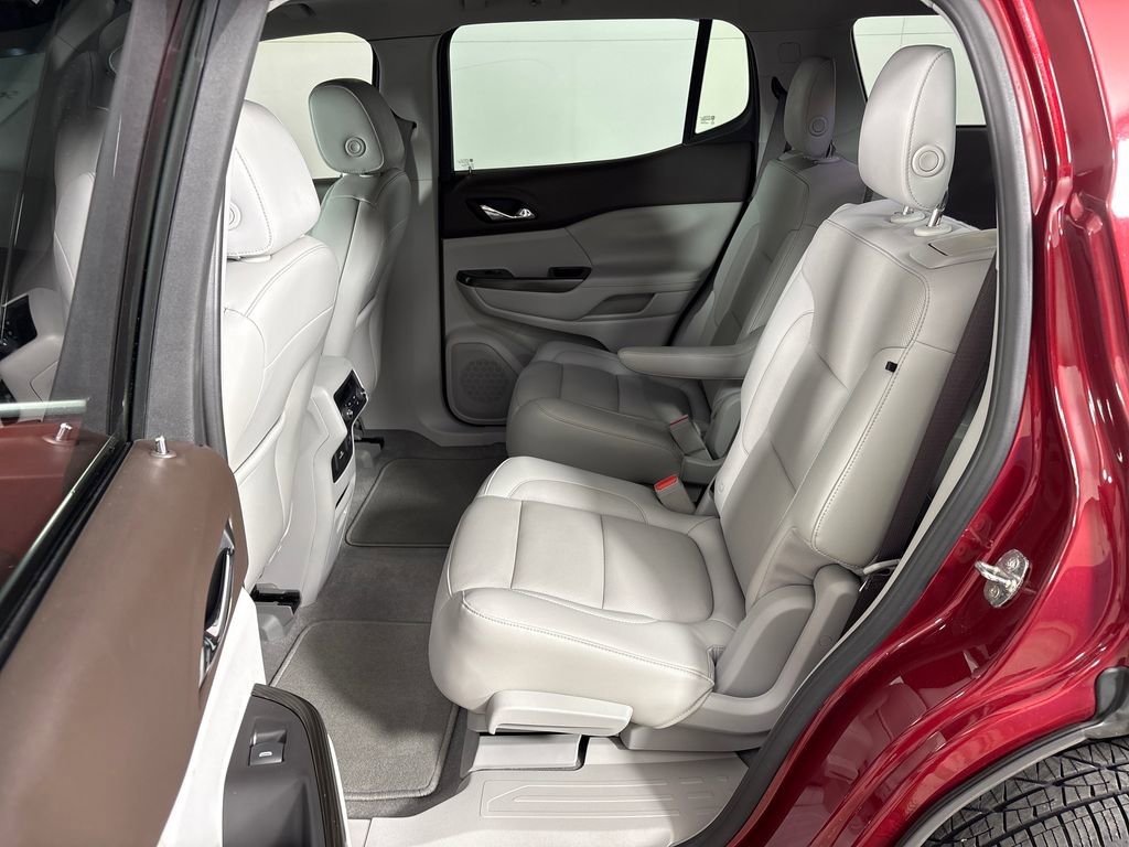 Used 2019 GMC Acadia SLT image 30