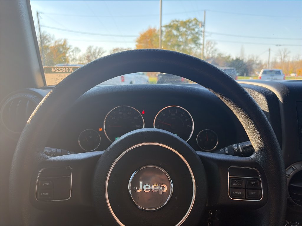 Used 2015 Jeep Wrangler Sport AWD/4WD image 16