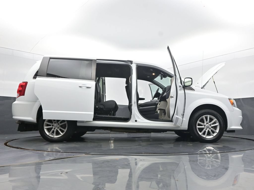 Used 2019 Dodge Grand Caravan SXT FWD image 56