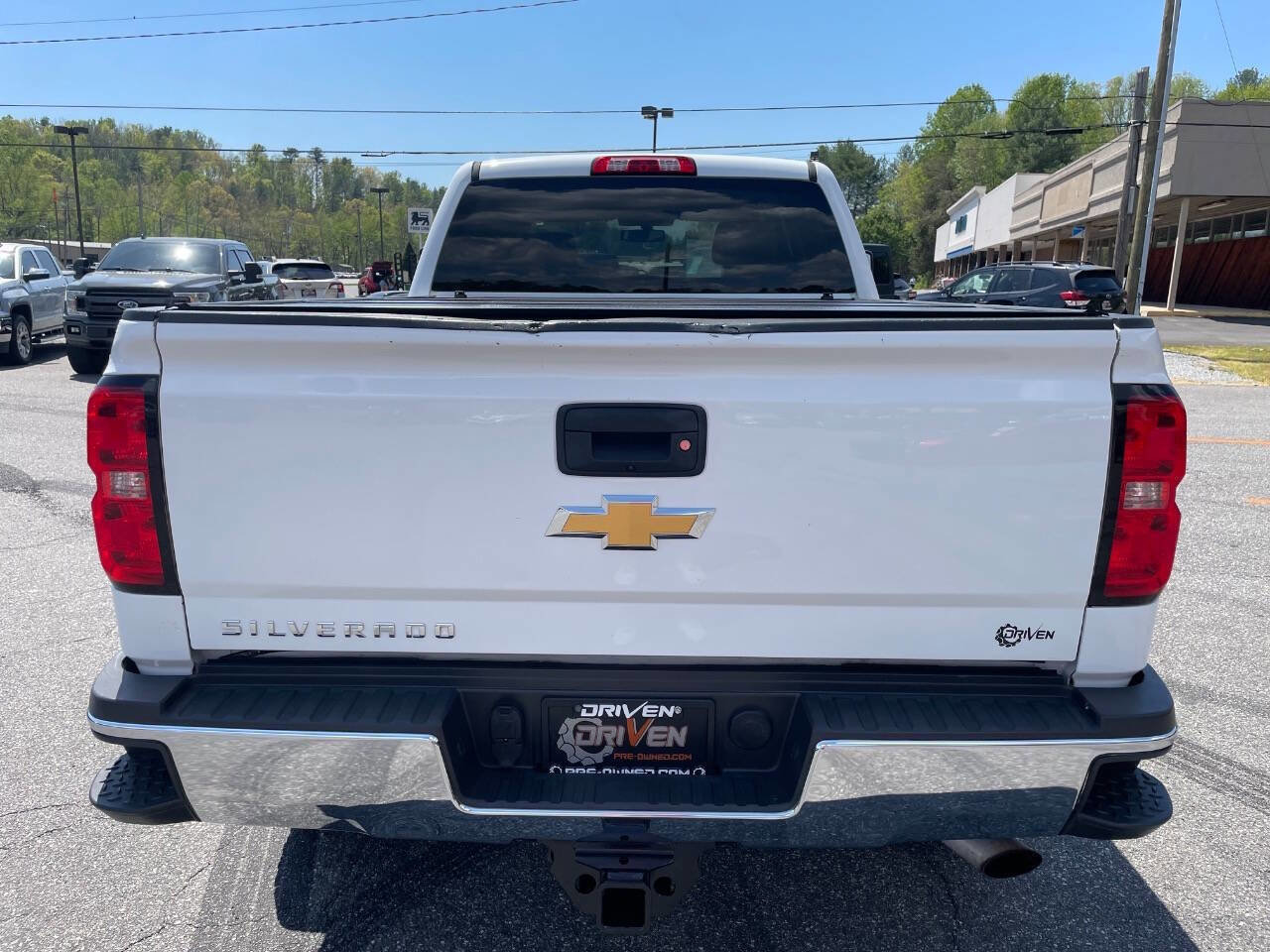 Used 2018 Chevrolet Silverado 2500 W/T w/ WT Convenience Package AWD/4WD image 9