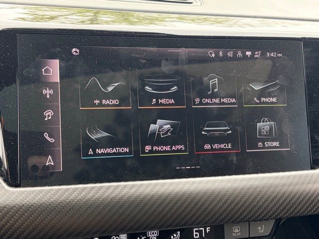 Used 2024 Audi e-tron GT Prestige w/ Prestige Package AWD/4WD image 9