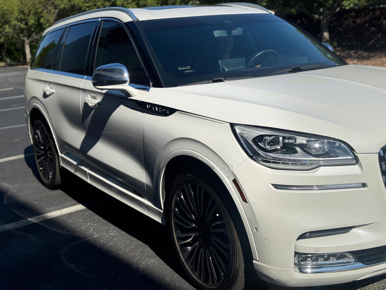 Used 2022 Lincoln Aviator Black Label w/ Dynamic Handling Package AWD/4WD image 13