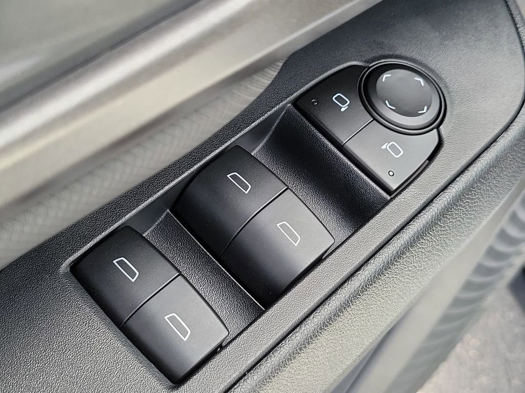 New 2026 Chevrolet Equinox EV LT FWD image 14