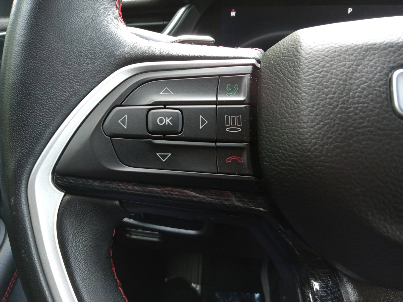 Used 2022 Jeep Grand Cherokee Trailhawk AWD/4WD image 22