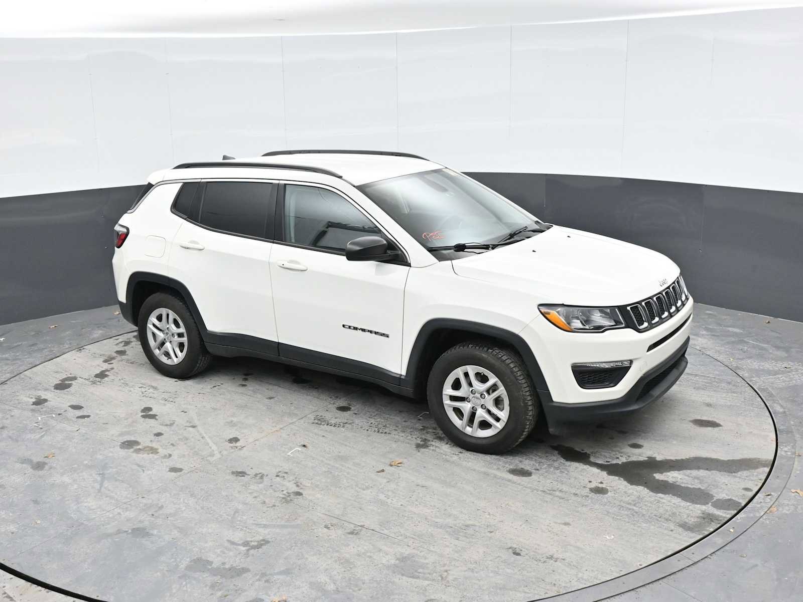 Used 2020 Jeep Compass Sport w/ Tech Group image 18
