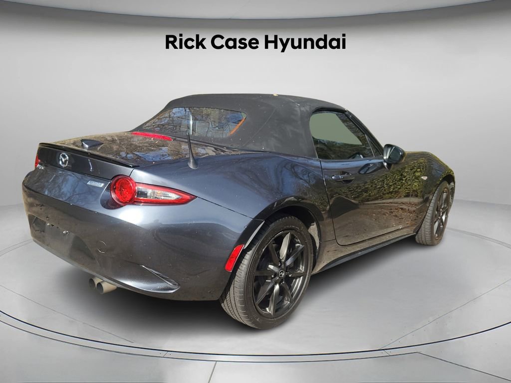 Used 2016 MAZDA MX-5 Miata Club image 4