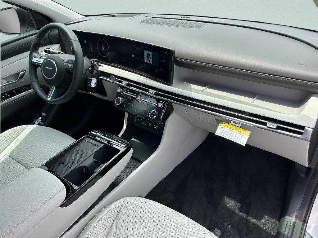 New 2026 Hyundai Tucson Limited FWD image 17