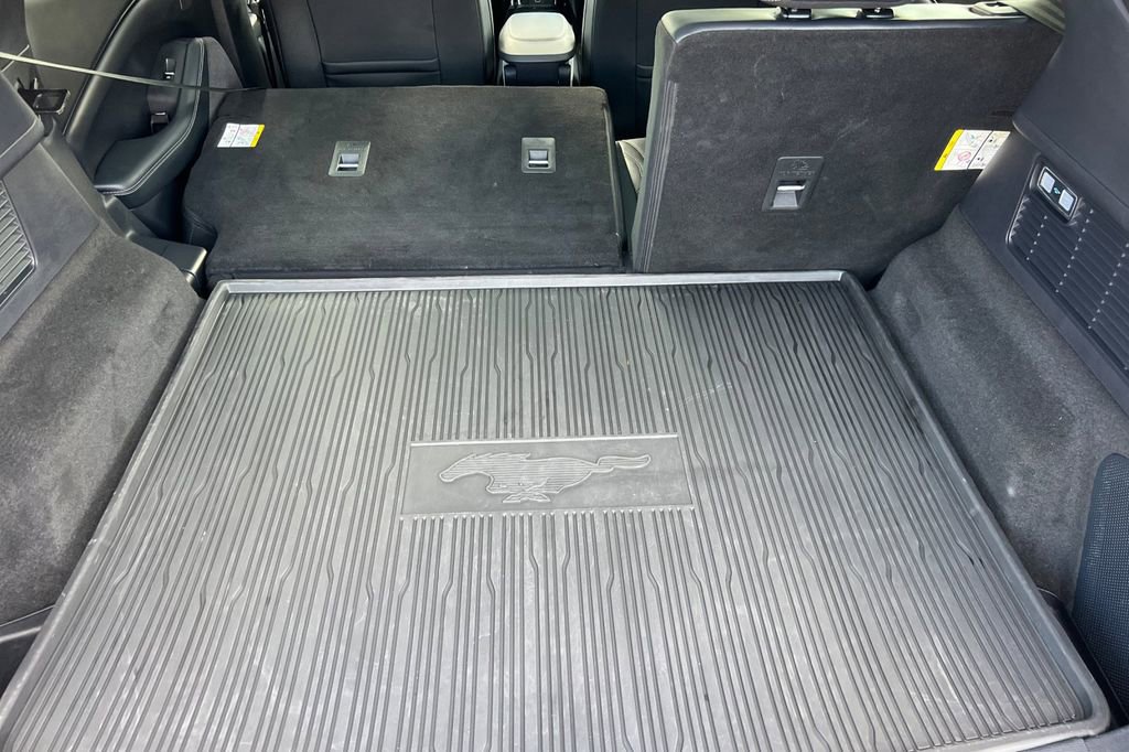 Certified 2025 Ford Mustang Mach-E Premium image 16