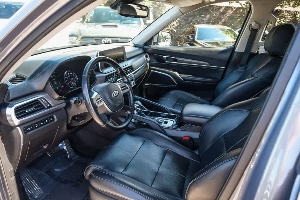 Used 2021 Kia Telluride SX w/ Nightfall Edition Package AWD/4WD image 16