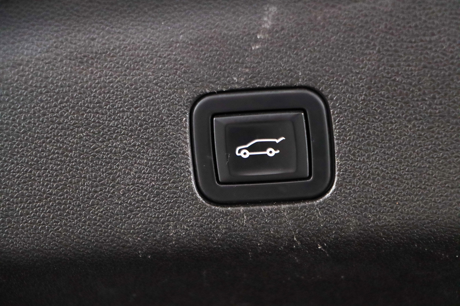 Used 2021 GMC Yukon SLT w/ SLT Luxury Plus Package image 36