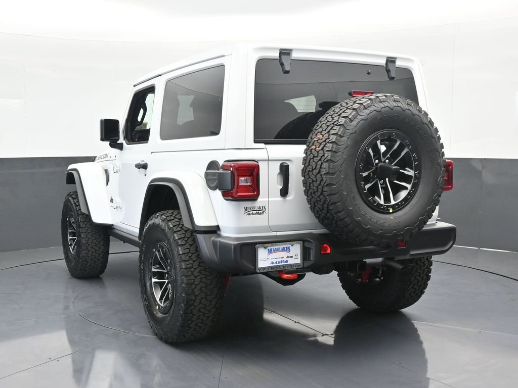 Used 2025 Jeep Wrangler Rubicon w/ Xtreme 35 Tire Package AWD/4WD image 4