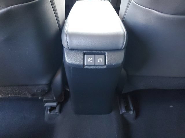Used 2022 Toyota Prius Prime XLE FWD image 12