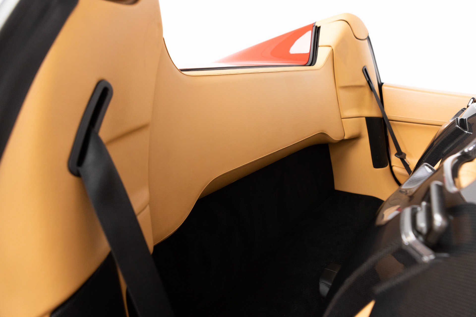 Certified 2014 Ferrari 458 Spider RWD image 58
