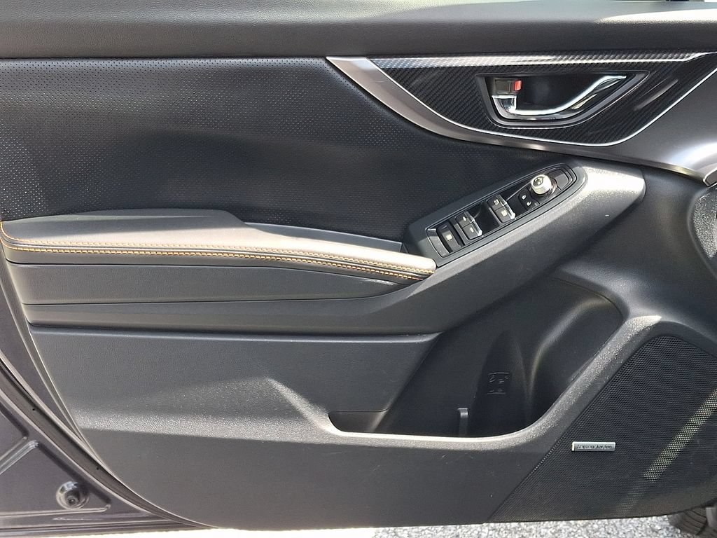 Used 2019 Subaru Crosstrek 2.0i Limited w/ Moonroof Package w/Navigation AWD/4WD image 12