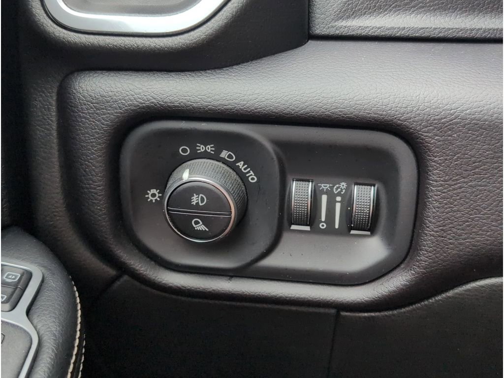 Used 2023 RAM 2500 Laramie image 30