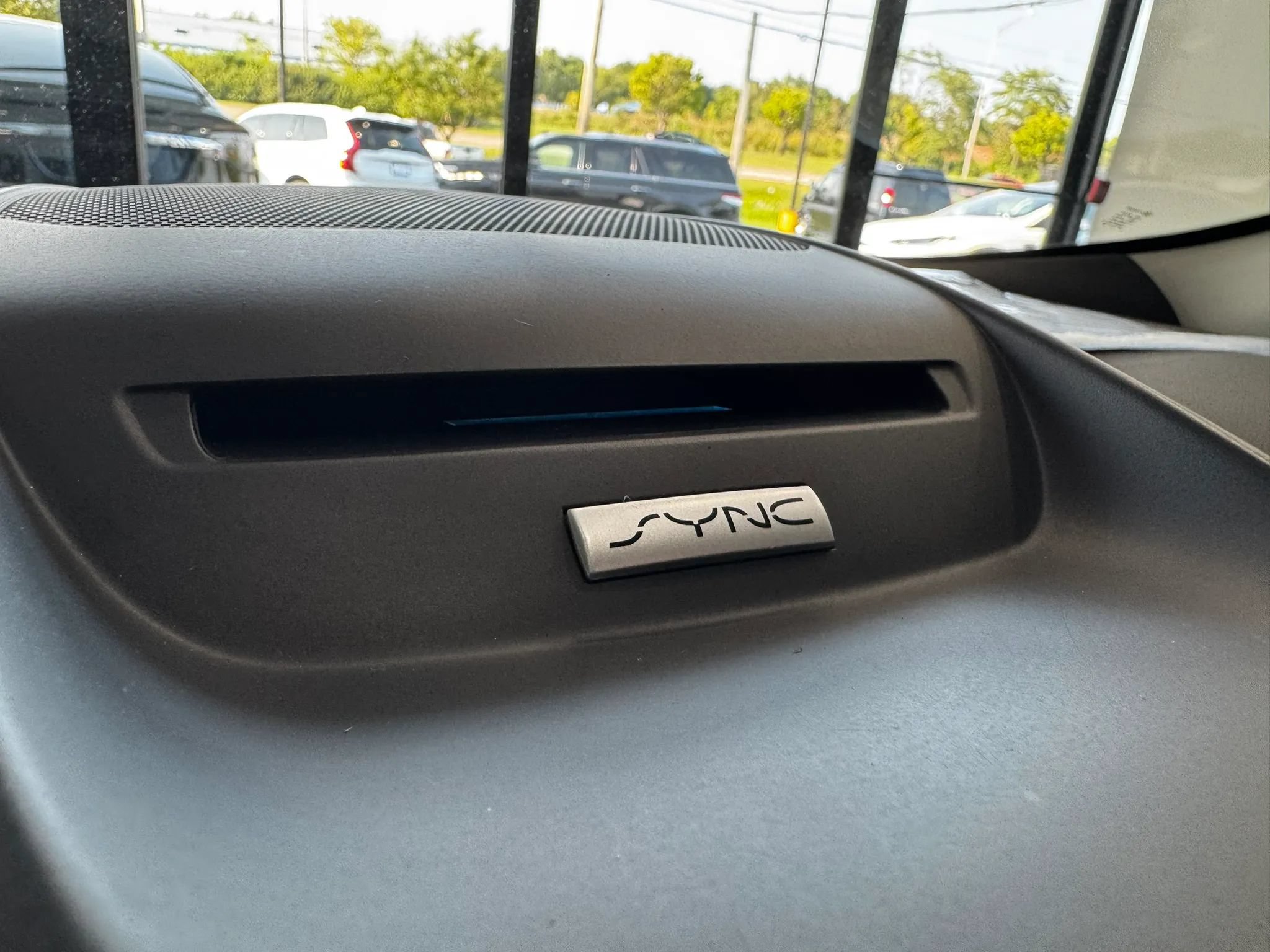 Used 2017 Ford Escape SE w/ Equipment Group 201A FWD image 33
