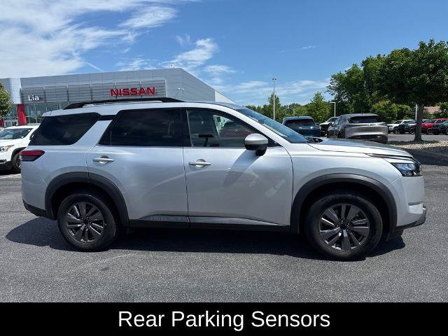 Certified 2024 Nissan Pathfinder SV AWD/4WD image 14