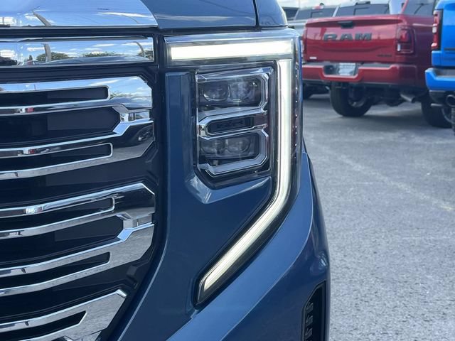 Used 2025 GMC Sierra 1500 Denali AWD/4WD image 9