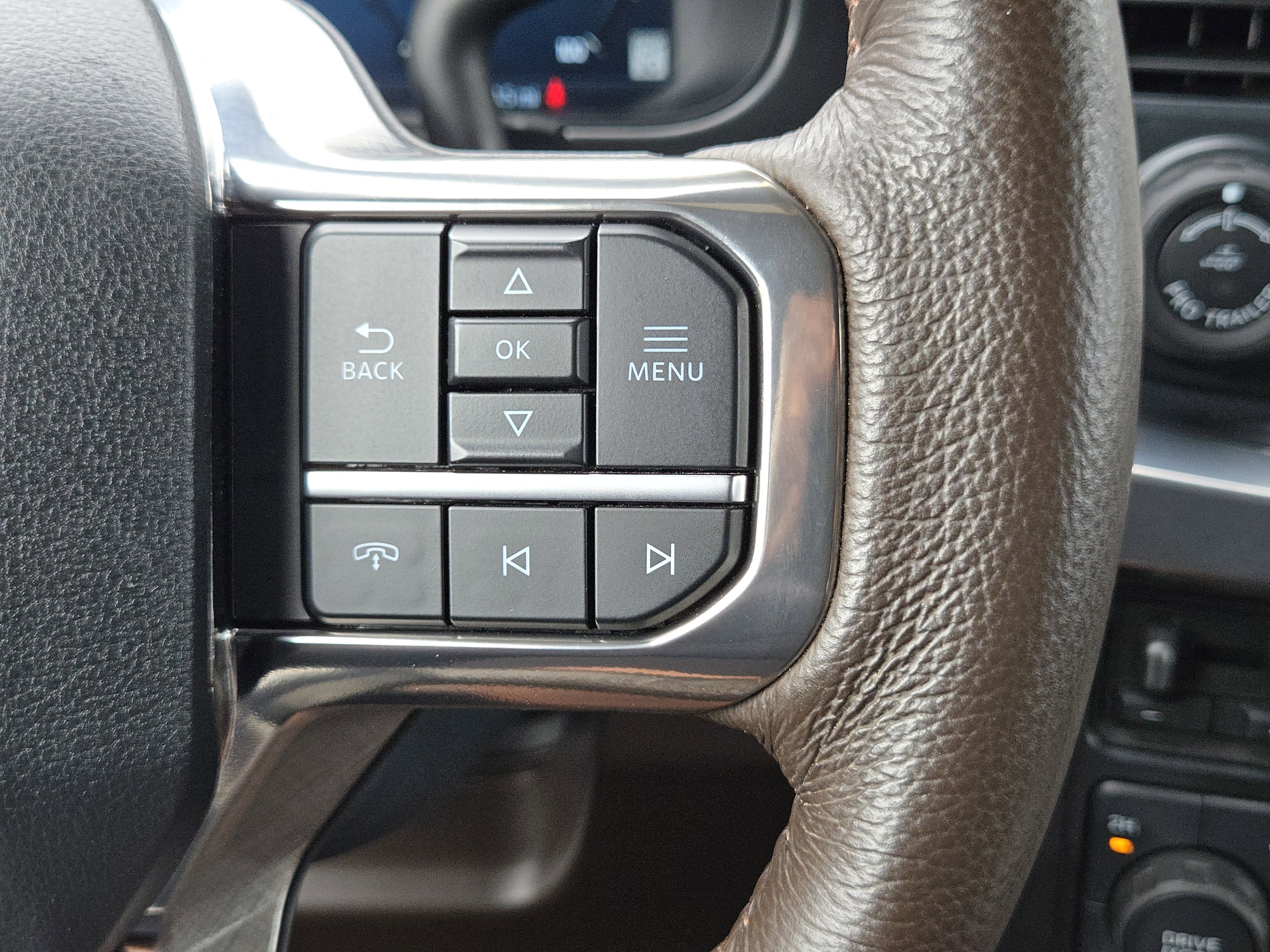 Used 2025 Ford F250 King Ranch w/ FX4 Off-Road Package AWD/4WD image 28