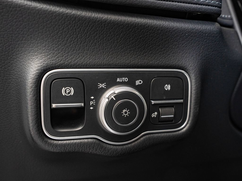 Certified 2025 Mercedes-Benz G 550 image 27