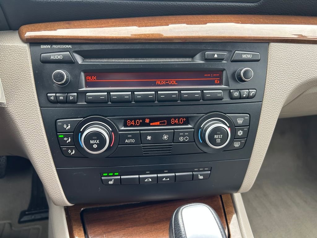 Used 2008 BMW 135i Convertible image 15