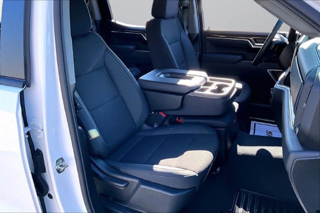 Used 2026 Chevrolet Silverado 1500 LT AWD/4WD image 7