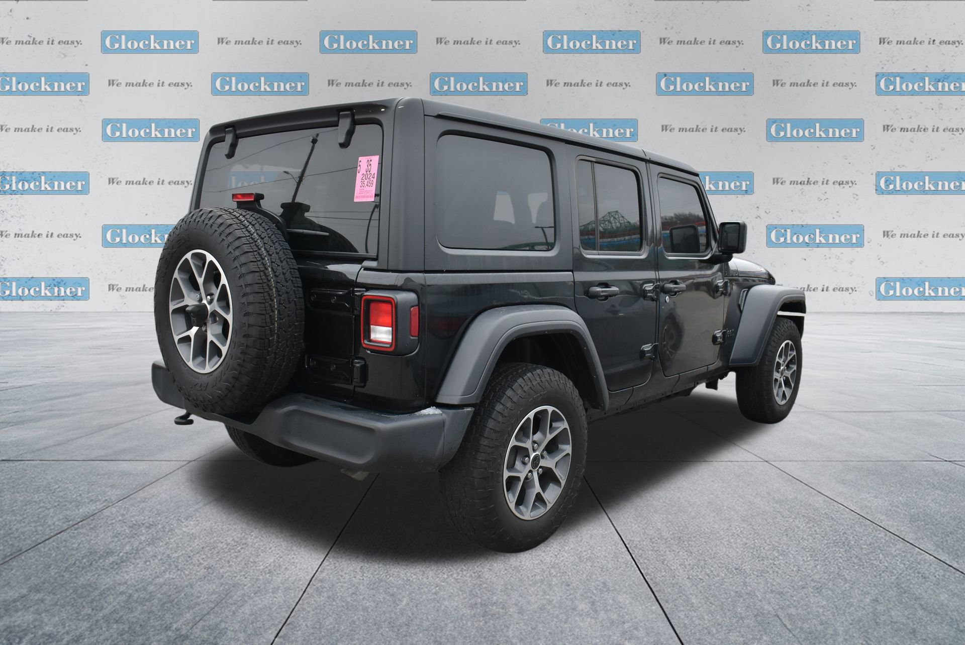 Used 2024 Jeep Wrangler Sport S image 13