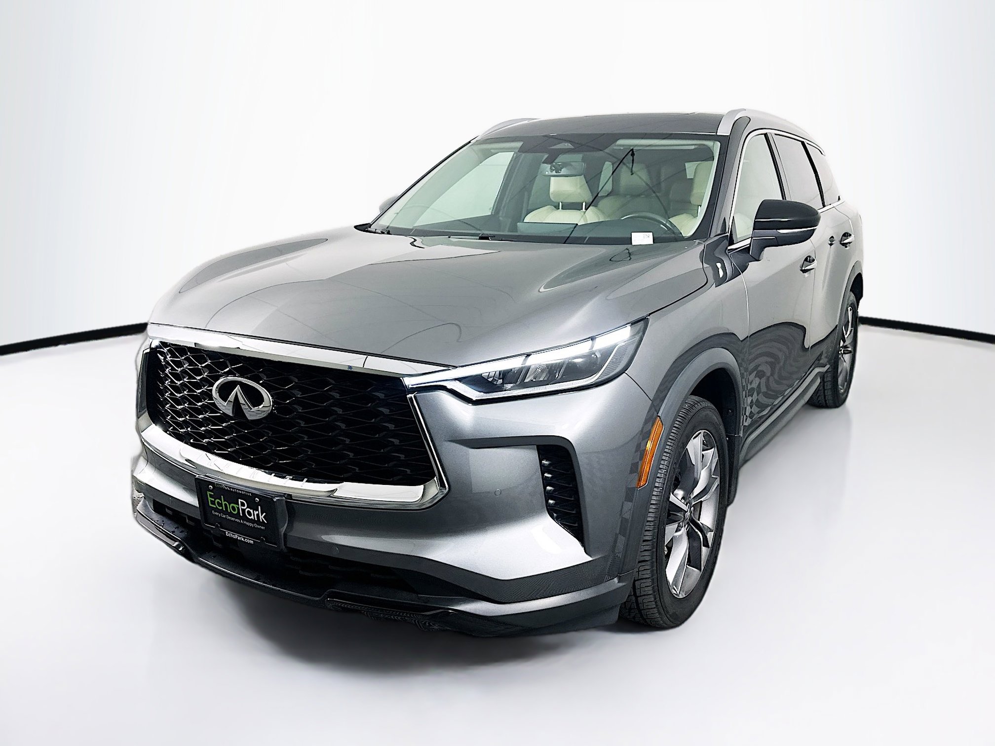 Used 2023 INFINITI QX60 Luxe w/ Cargo Package image 3