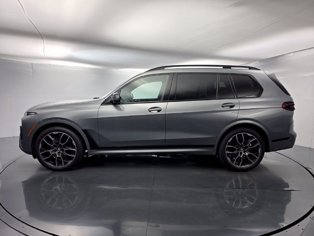Used 2024 BMW X7 M60i w/ Executive Package AWD/4WD image 7