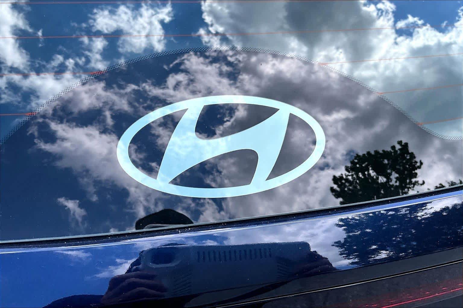 New 2026 Hyundai Tucson Blue SE AWD/4WD image 8