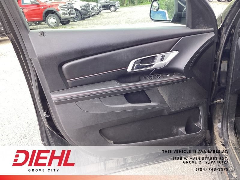 Used 2015 GMC Terrain SLE AWD/4WD image 14