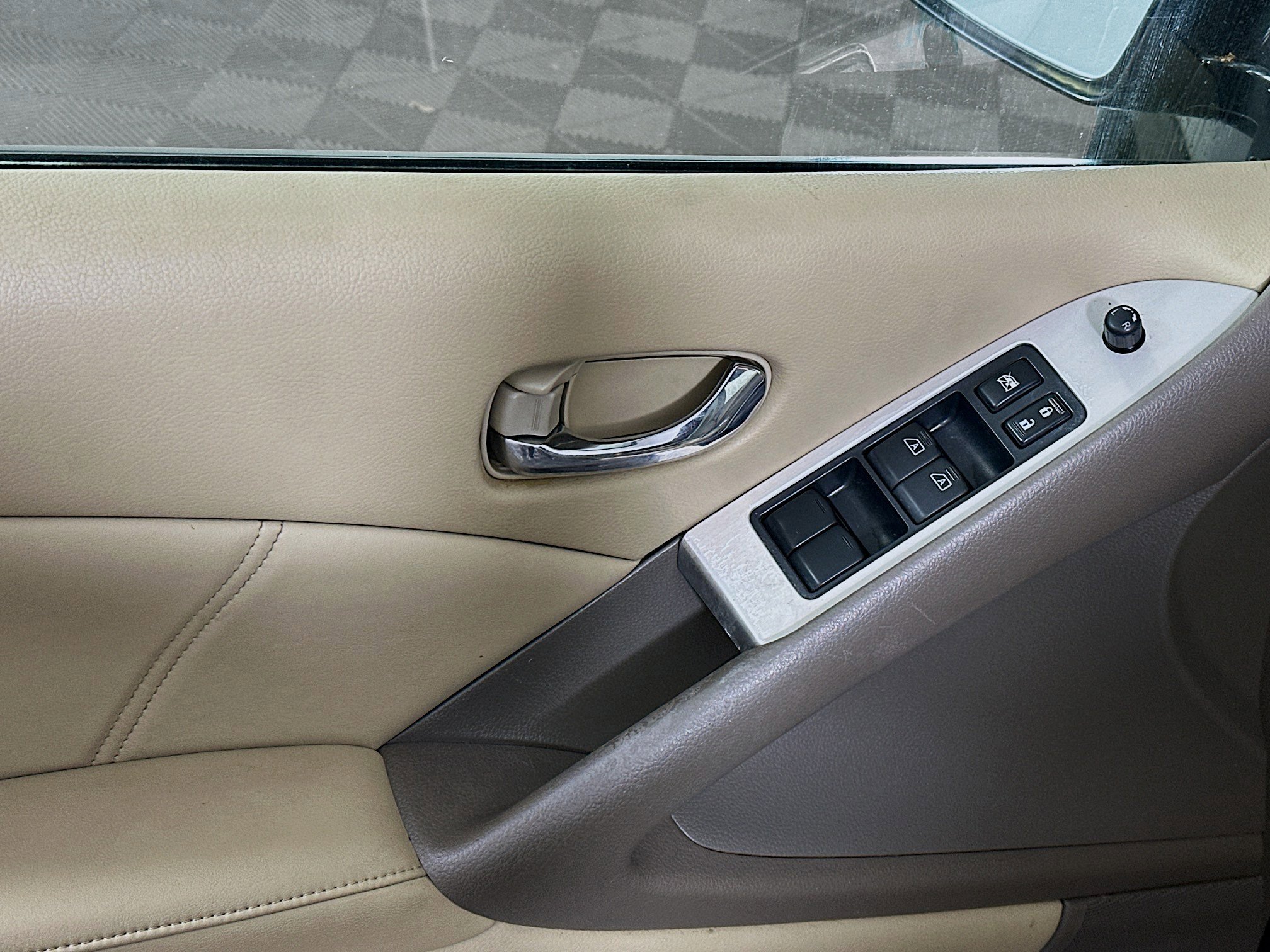 Used 2011 Nissan Murano SL image 15