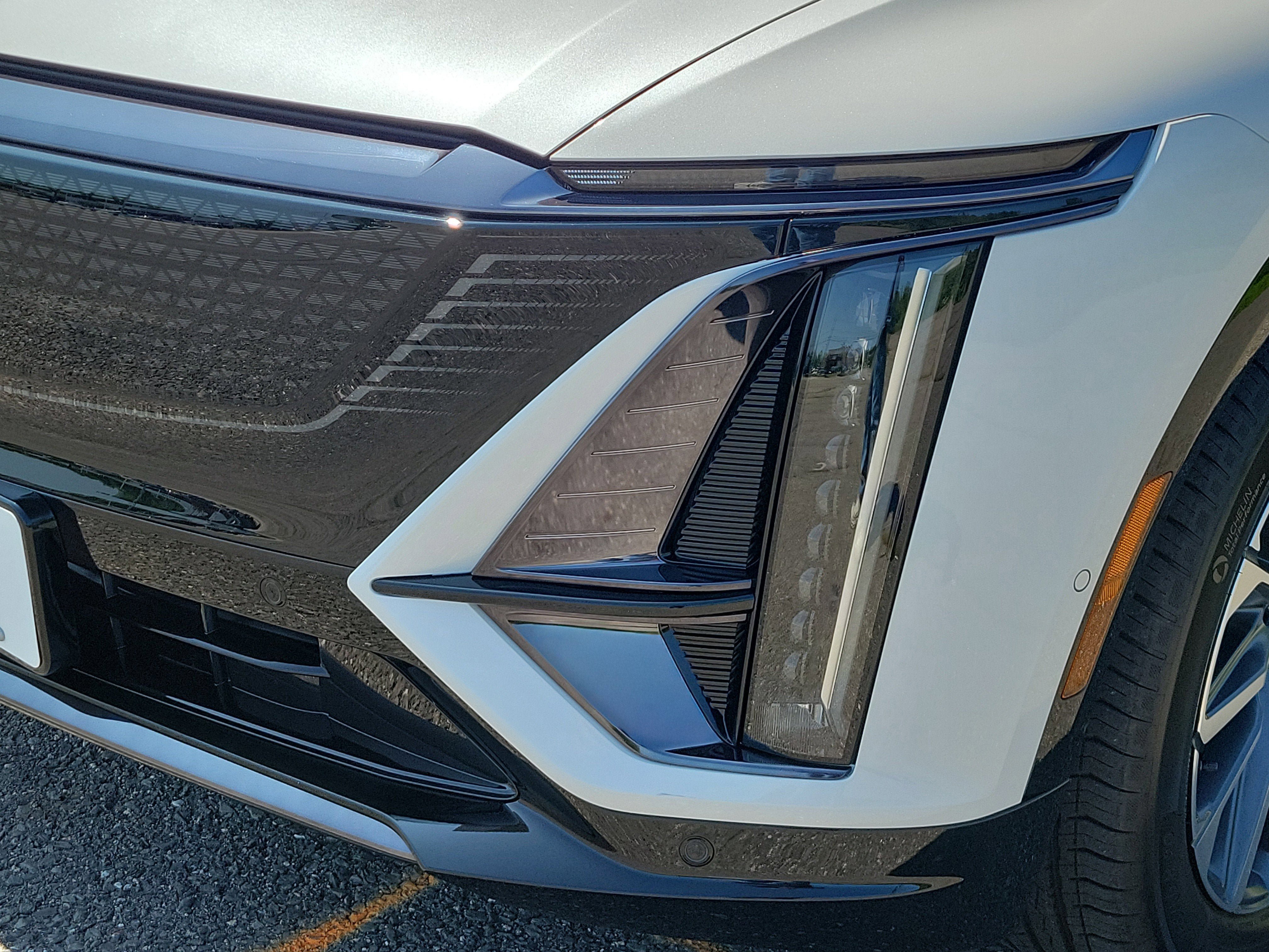 New 2025 Cadillac Lyriq Sport image 14