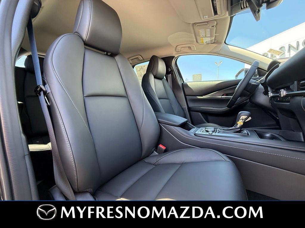 New 2026 MAZDA CX-30 AWD 2.5 S w/ Select Sport Pkg image 16