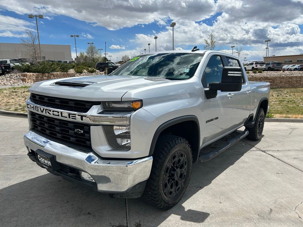 Used 2023 Chevrolet Silverado 2500 LT w/ Convenience Package image 3