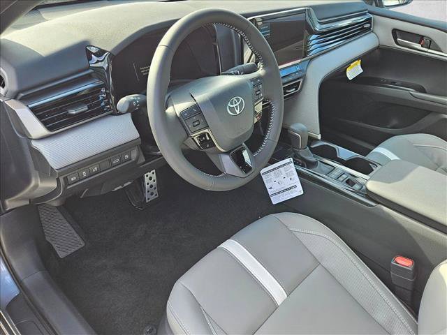 New 2026 Toyota Camry SE FWD image 3