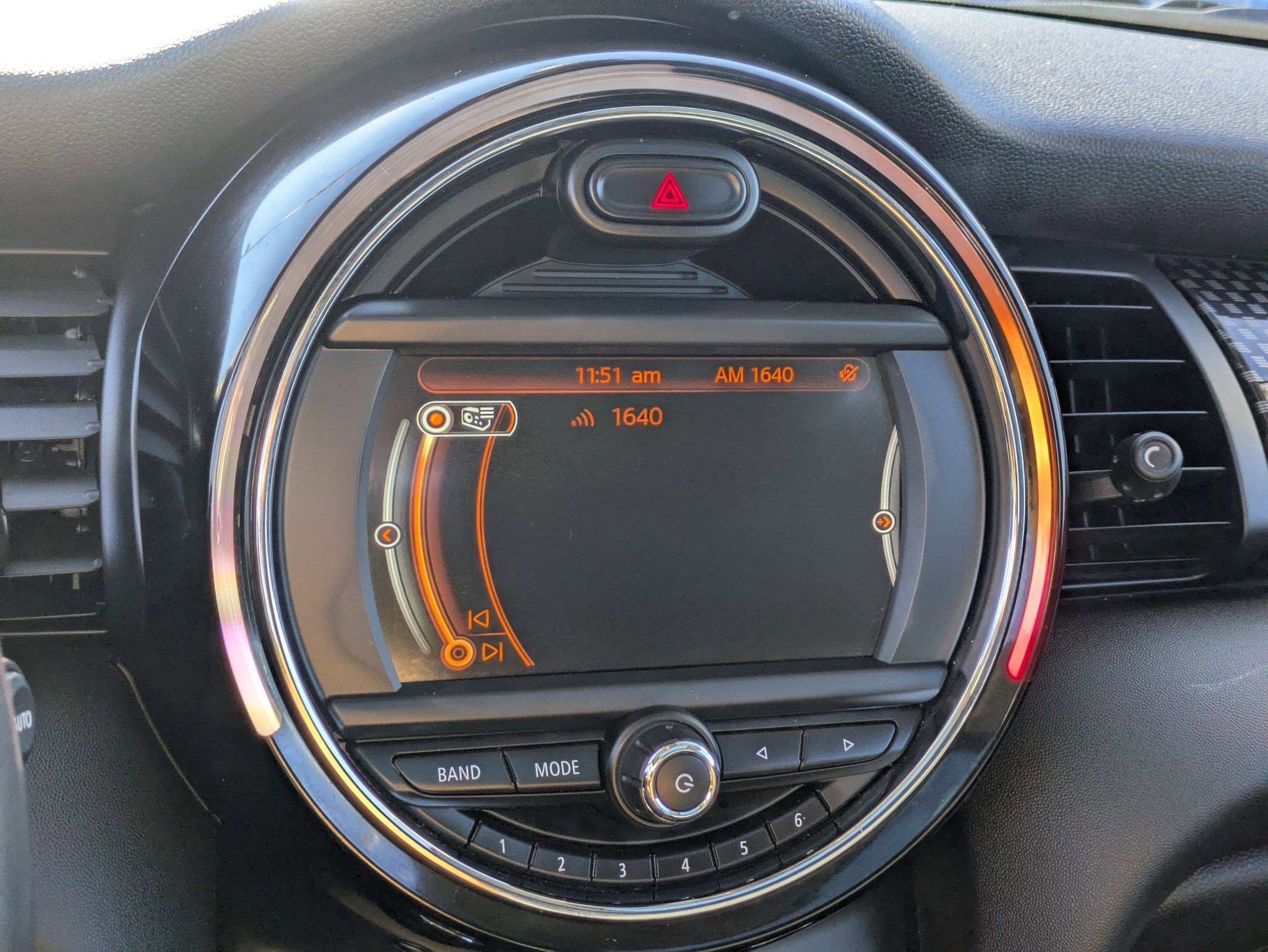 Used 2017 MINI Cooper S image 22