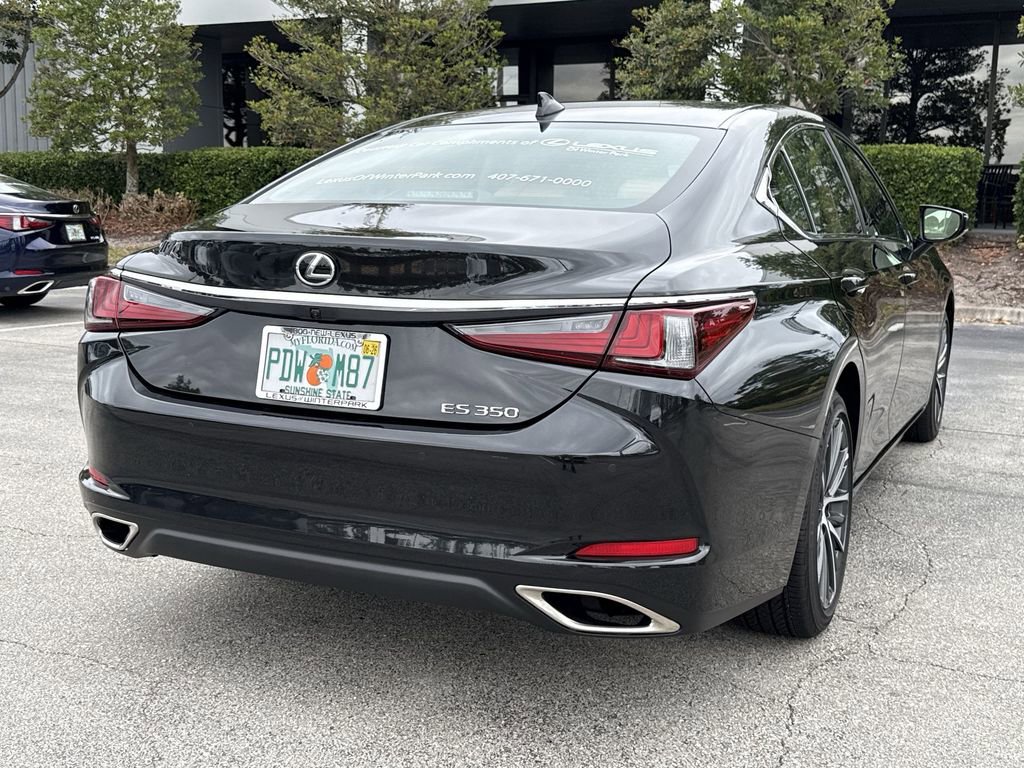 Used 2025 Lexus ES 350 w/ Premium Package image 11