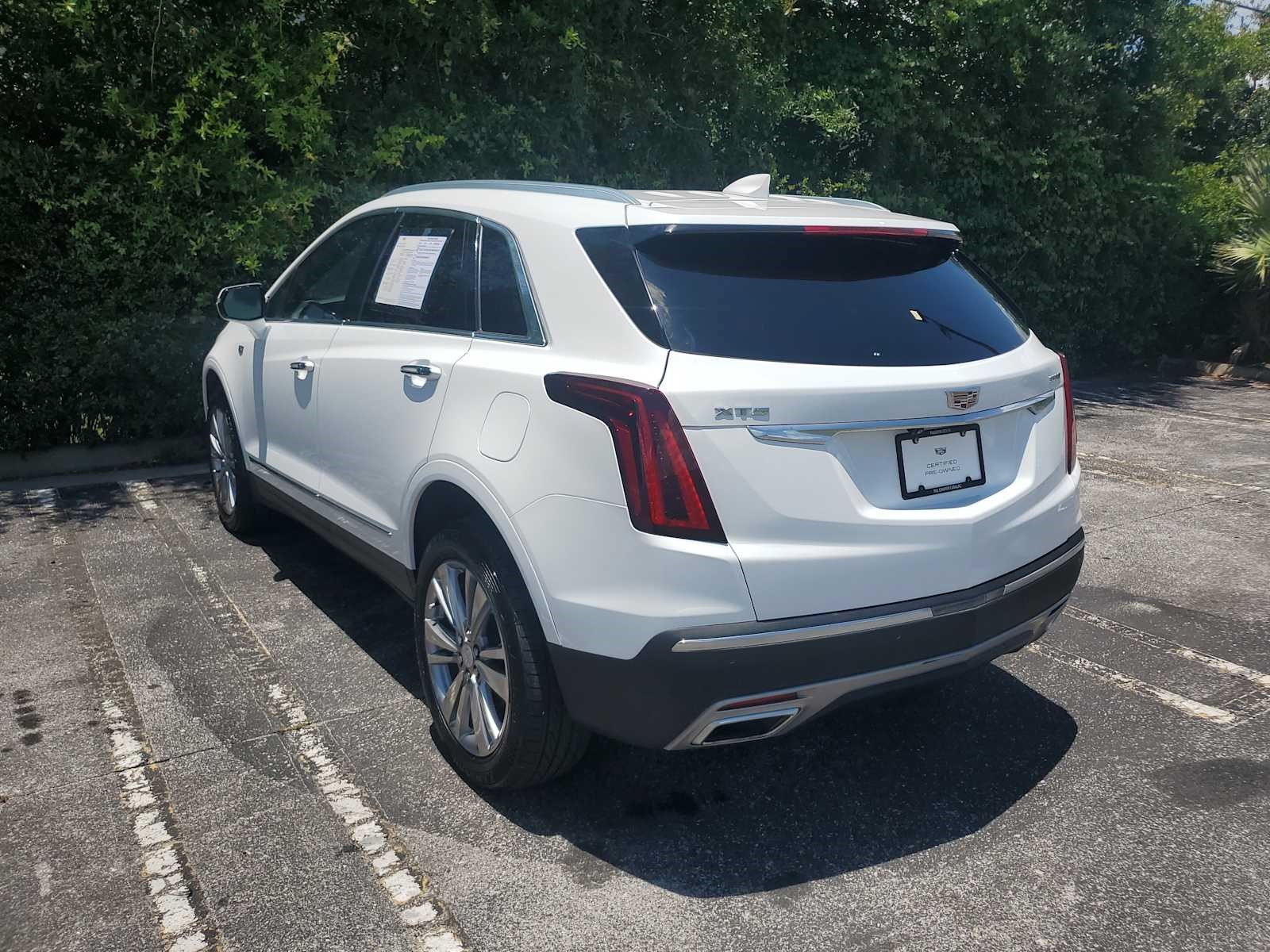 Certified 2024 Cadillac XT5 Premium Luxury FWD image 3