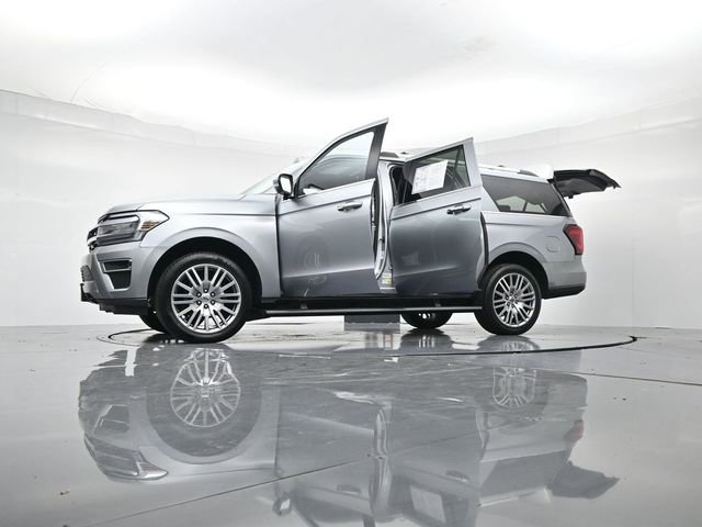 Used 2023 Ford Expedition Max Limited image 64