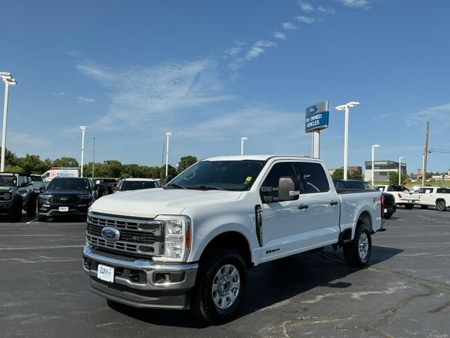 Used 2023 Ford F250 XLT w/ FX4 Off-Road Package AWD/4WD image 7