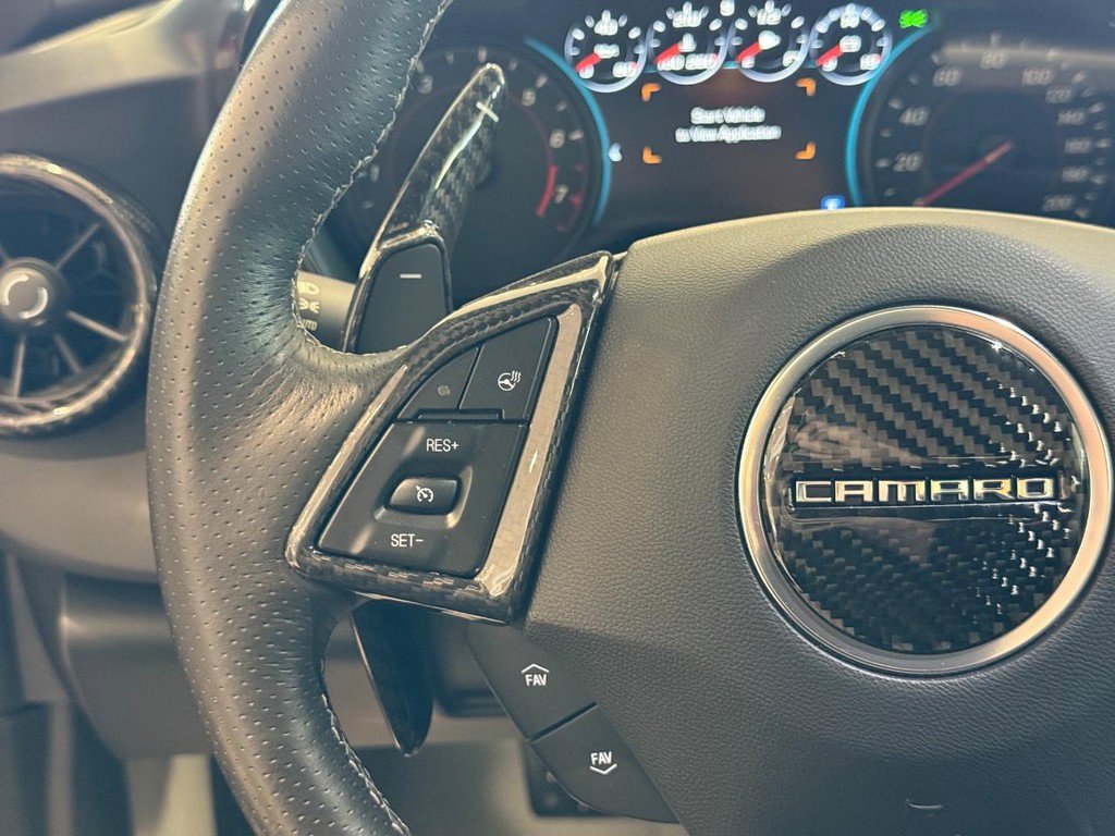 Used 2016 Chevrolet Camaro SS image 15