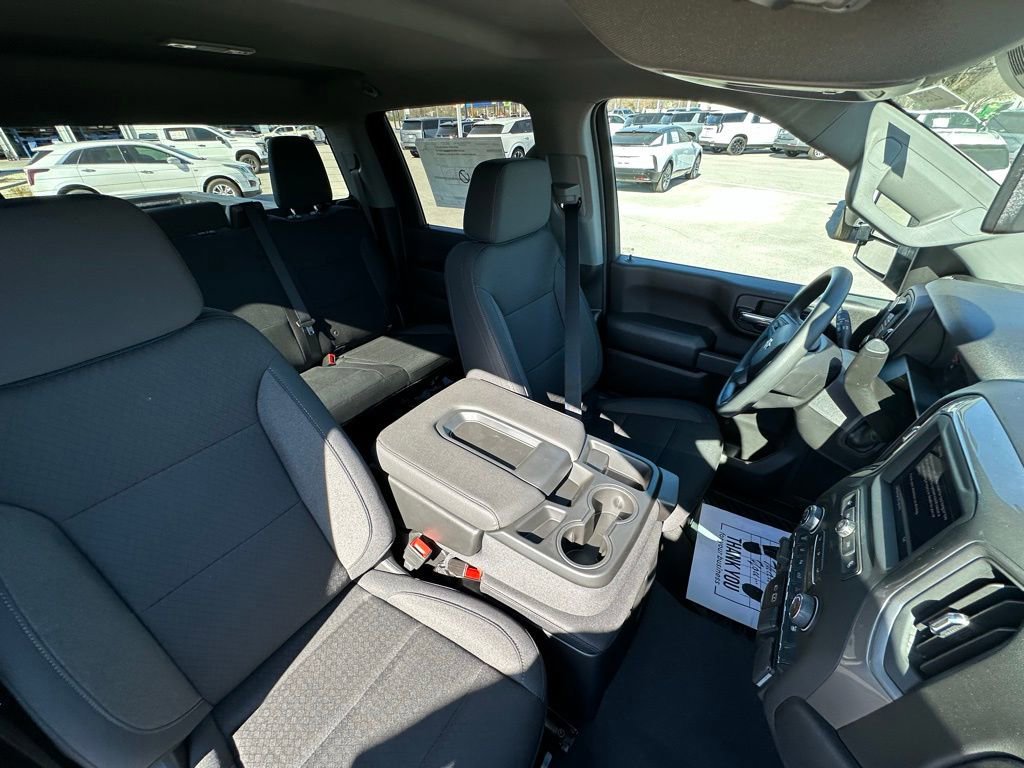 New 2026 Chevrolet Silverado 2500 Custom w/ Custom Value Package image 15