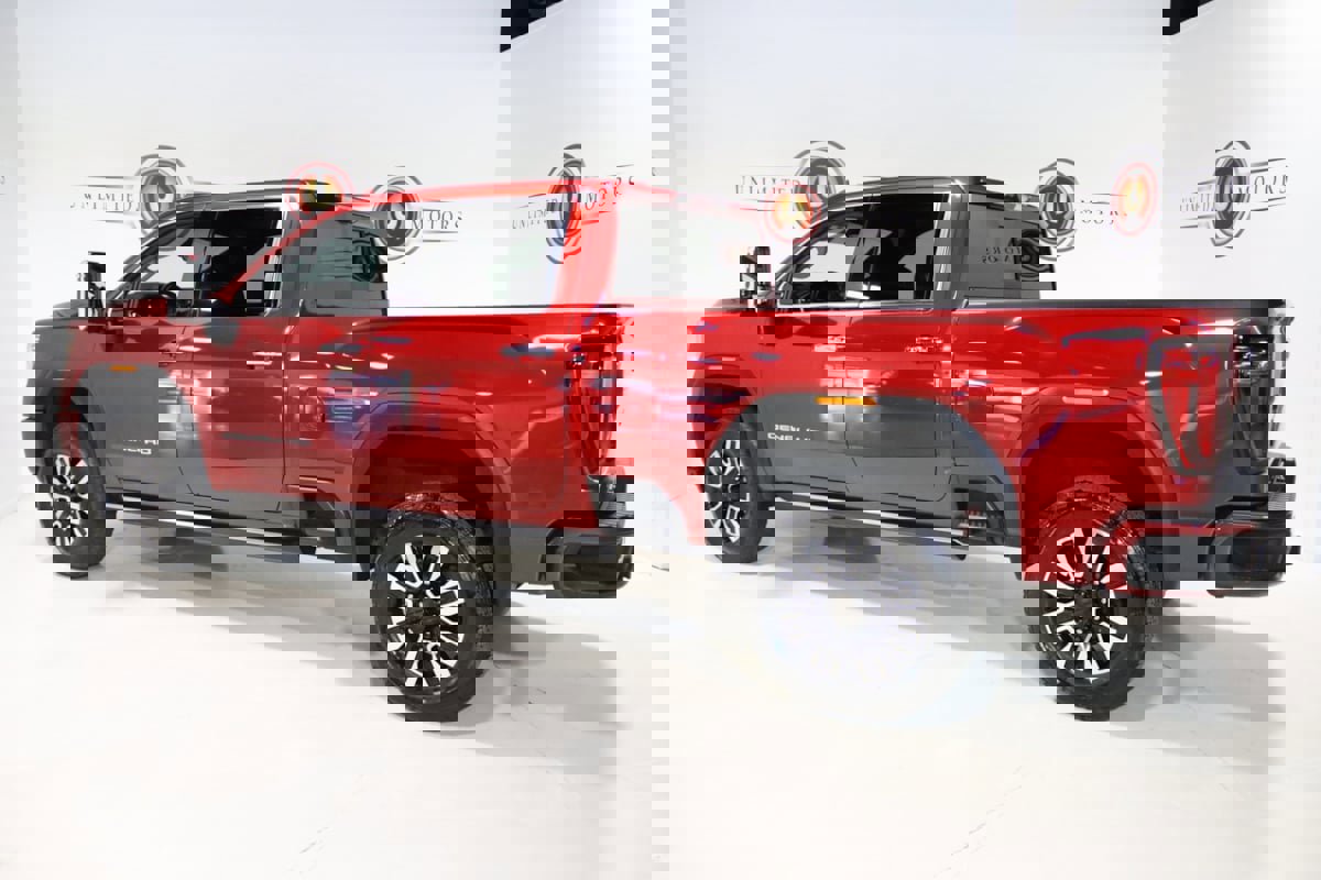 Used 2022 GMC Sierra 3500 Denali w/ Denali Ultimate Package image 42