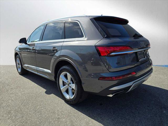 Used 2025 Audi Q7 2.0T Premium w/ Convenience Package image 3